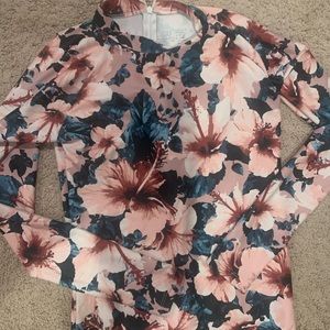 Albion Fit floral rash guard